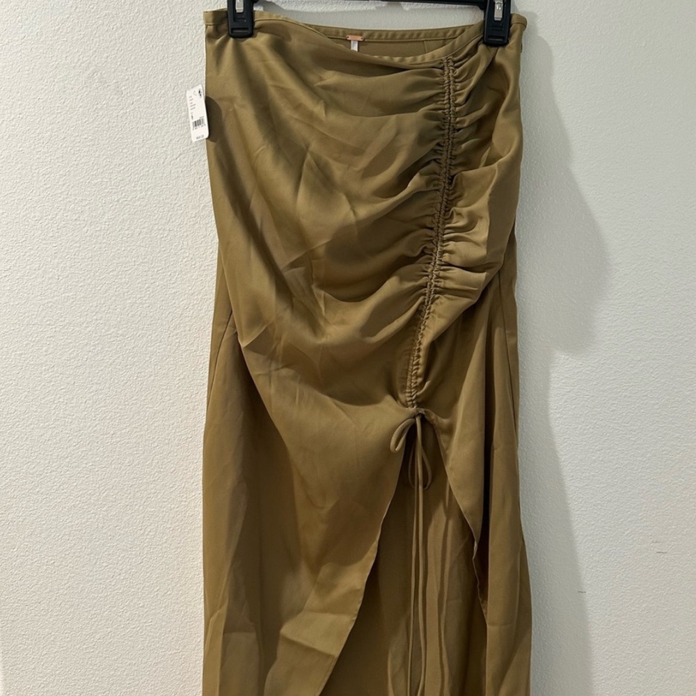 NWT Free People Cerine ruched midi skirt - Picture 2 of 6